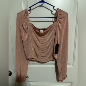 NWT caution to the wind crop